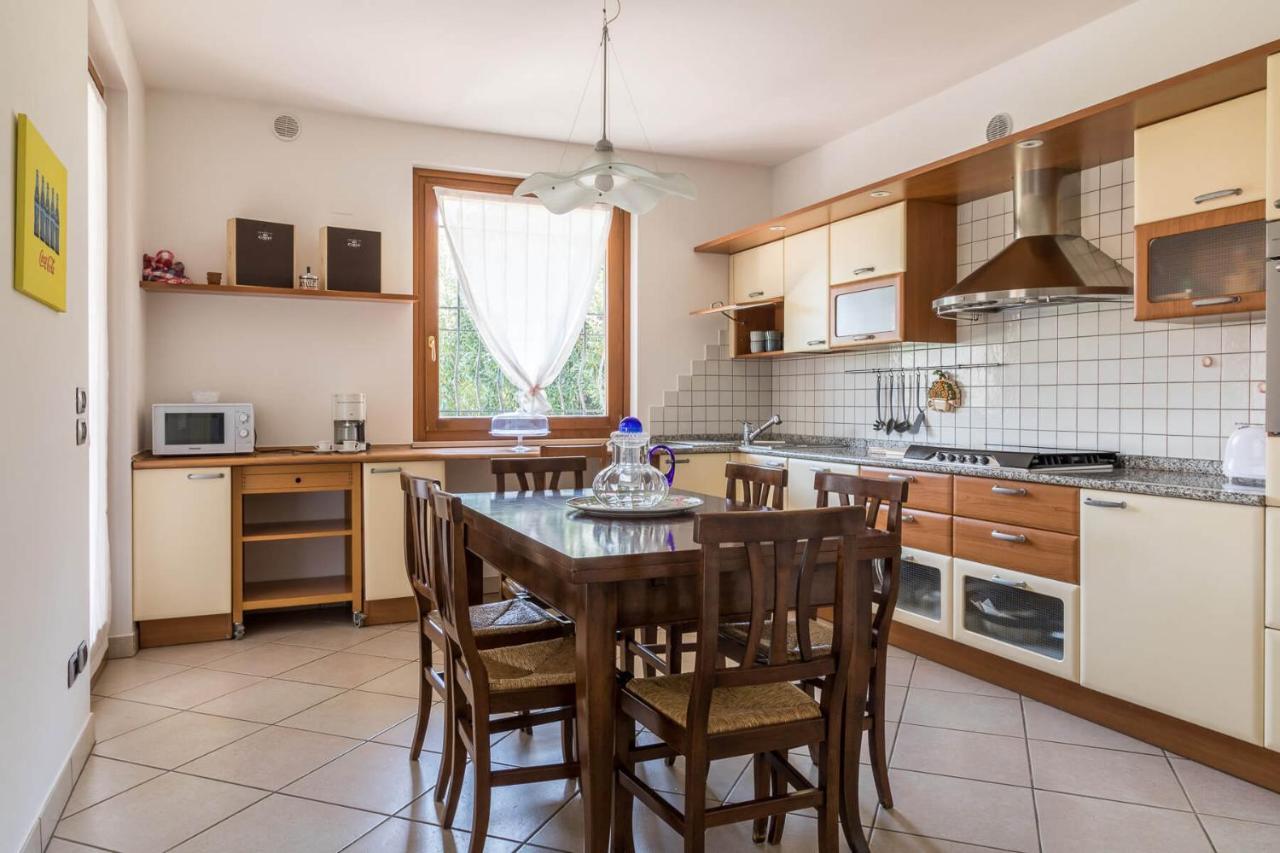 Villa Oleander Manerba del Garda Esterno foto